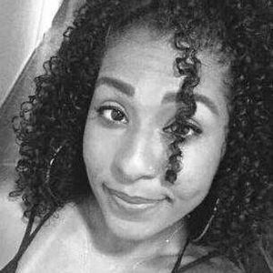 Meet your Posher, Roberta